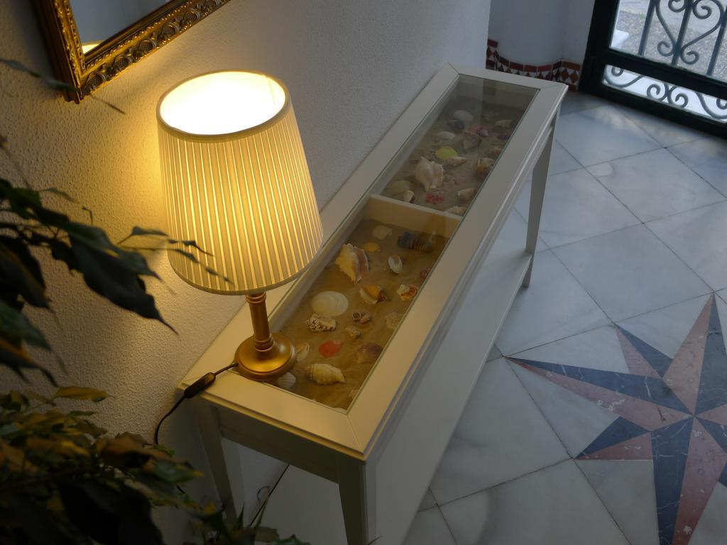 Hostel Conil 科尼尔-德拉弗龙特拉 外观 照片